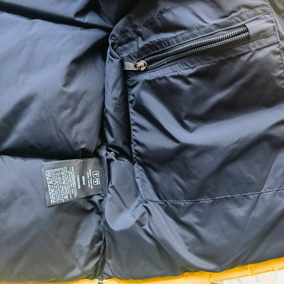 The North Face Retro Yellow and Black Warm Down Jacket - Picture 10 of 10